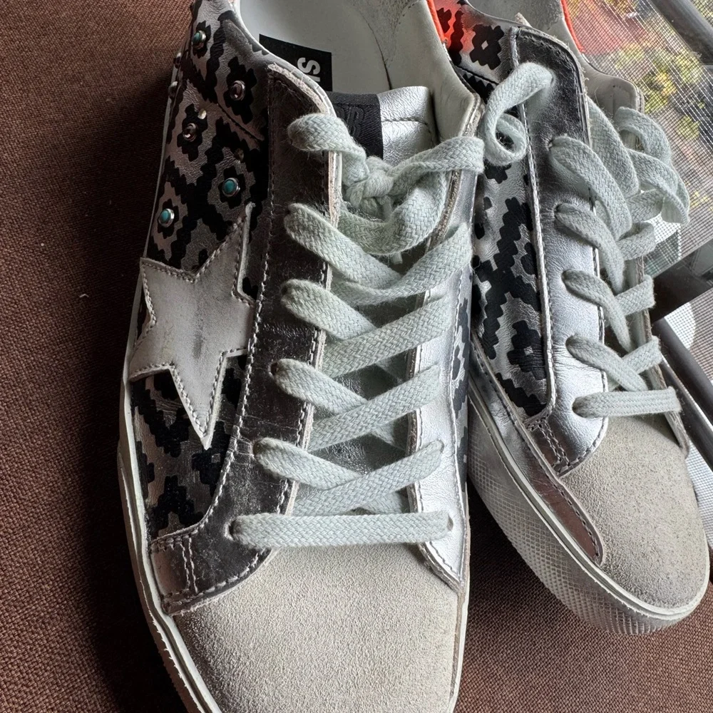 Golden Goose Sneakers - Picture 7 of 14